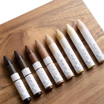 Skin Tone Crayons (8 pc round)